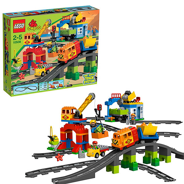 LEGO DUPLO 10508: Большой поезд LEGO DUPLO 10508: Большой поездПластмассовые конструкторы<br>Характеристики:<br><br>• Предназначение: набор для конструирования, сюжетно-ролевые игры<br>• Пол: универсальный<br>• Материал: пластик<br>• Цвет: голубой, красный, желтый, серый, зеленый<br>• Серия LEGO: DUPLO<br>• Размер упаковки (Д*Ш*В): 15*52*61 см<br>• Вес: 3 кг 450 г<br>• Количество деталей: 134 шт.<br>• Комплектация: детали для локомотива с грузовыми вагончиками, подъемный кран, мост, туннель, заправочный блок, грузовик, мини-фигурки машиниста и рабочих, светофор, карьер<br>• Поезд оснащен звуковыми эффектами<br>• Рельсы протяженностью 163 см<br>• Батарейки: 3 шт. типа АА (в комплект не входят)<br><br><br>LEGO DUPLO 10508: Большой поезд набор от всемирно известного производителя конструкторов для детей всех возрастных категорий. LEGO DUPLO 10508: Большой поезд является не только базовым набором железнодорожной тематики, но и может быть в качестве дополнения к набору LEGO DUPLO 10507: Мой первый поезд. Элементы конструктора позволяют собрать все атрибуты грузовой железнодорожной станции: карьер, подъемный кран, заправочный блок, грузовик и др. Паровозик оснащен звуковыми эффектами. В наборе имеются фигурки машиниста поезда и работников карьера. В комплекте предусмотрена яркая инструкция, которая научит вашего ребенка действовать по образцу. Все детали конструктора крупные, не имеют острых углов и мелких деталей, поэтому производитель рекомендует набор для детей от 1,5 лет.<br>Игры с конструкторами LEGO развивают усидчивость, внимательность, мелкую моторику рук, способствуют формированию инженерного мышления. С набором LEGO DUPLO 10508: Большой поезд ваш ребенок сможет придумывать целые сюжетные истории, развивая тем самым воображение и обогащая свой словарный запас. <br><br>LEGO DUPLO 10508: Большой поезд можно купить в нашем интернет-магазине.<br><br>Ширина мм: 582<br>Глубина мм: 474<br>Высота мм: 132<br>Вес г: 3118<br>Возраст от месяцев: 24<br>Возраст до месяцев: 60<br>Пол: Мужской<br>Возраст: Детский<br>SKU: 3145437