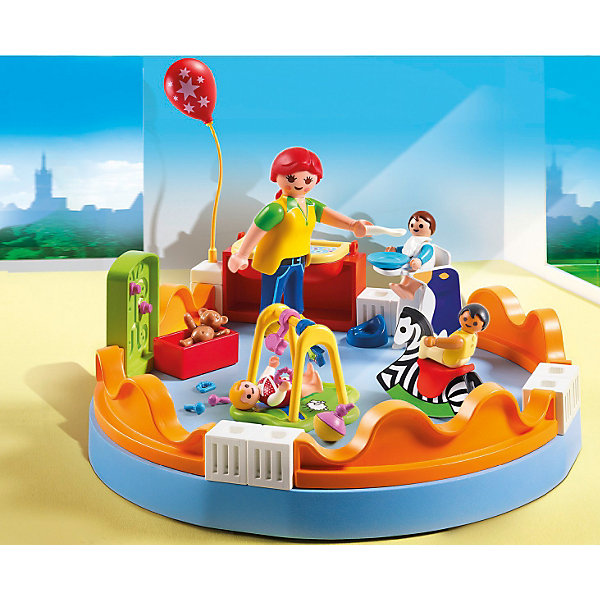 Группа детского сада, PLAYMOBIL Группа детского сада, PLAYMOBILПластмассовые конструкторы<br>Конструктор PLAYMOBIL (Плеймобил) 5570 Детский сад: Группа детского сада - находка для заботливых родителей! Конструктор Вашего крохи должен быть именно таким: красочным, безопасным и очень привлекательным. Серия Детский сад особенно понравится девчонкам, ведь они обожают укачивать, воспитывать и играть с малышами. В наборе Группа детского сада ребенок найдет фигурки няни и трех малышей, которые с удовольствием проводят время в детском саду. И это неудивительно, ведь няня с удовольствием заботится о малышах и все успевает. Пока одна малышка играет в развивающем коврике, няня посадила в стульчик и кормит другого малыша. Если няне нужно переодеть кроху в игровое зоне оборудован специальный пеленальный столик. Малыши обожают ходить в сад, ведь там так много замечательных игрушек. Няня учит малышей убирать за собой игрушки в специальную коробку. С помощью этого замечательного набора Вы в игровой форме сможете приучить своего ребенка к порядку. Создай интересные сюжеты с набором Группа детского сада или объедини его с другими наборами серии и игра станет еще интереснее. Придумывая замечательные сюжеты с деталями конструктора, Ваш ребенок развивает фантазию учится заботе о малышах и просто прекрасно проводит время!<br><br>Дополнительная информация:<br><br>- Конструкторы PLAYMOBIL (Плеймобил) отлично развивают мелкую моторику, фантазию и воображение;<br>- В наборе: 4 минифигурки (няня, три малыша), игровая зона, шарик, игрушки, столовые приборы, посуда, детский стульчик, развивающий коврик, качалка, горшок, ящик для игрушек;<br>- Количество деталей: 80 шт;<br>- Материал: безопасный пластик;<br>- Размер минифигурки няни: 7,5 см;<br>- Размер упаковки: 47 х 21 х 26 см<br><br>Конструктор PLAYMOBIL (Плеймобил) 5570 Детский сад: Группа детского сада можно купить в нашем интернет-магазине.<br><br>Ширина мм: 255<br>Глубина мм: 203<br>Высота мм: 78<br>Вес г: 355<br>Возраст от месяцев: 48<br>Возраст до месяцев: 120<br>Пол: Женский<br>Возраст: Детский<br>SKU: 3536844