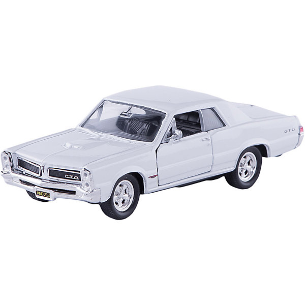 Модель винтажной машины 1:34-39 Pontiac GTO 1965, Welly Модель винтажной машины 1:34-39 Pontiac GTO 1965, WellyМашинки<br>Модель винтажной машины Pontiac GTO 1965, Welly (Велли) станет замечательным подарком для автолюбителей и коллекционеров всех возрастов. В коллекции масштабных моделей Welly представлено все многообразие автотехники: ретро-автомобили, легковые автомобили различных марок, грузовики, автомобили городских служб и многое другое. Все машинки отличаются высокой степенью детализации и тщательной проработкой всех элементов.<br><br>Машинка Pontiac GTO 1965 представляет собой точную копию настоящего ретро-автомобиля в масштабе 1:34-39. Модель от Welly оснащена прочным лобовым стеклом, интерьер салона и органы управления тщательно проработаны. Передние двери открываются, руль не вращается. Автомобиль снабжен инерционным механизмом, ускоряется при толчке. Корпус модели выполнен из металла, а отделка салона и декоративные элементы из пластика.<br><br>Дополнительная информация:<br><br>- Материал: металл, пластик, колеса прорезиненные.<br>- Масштаб: 1:34-39.<br>- Размер упаковки: 15 х 12 х 6 см.<br>- Вес: 0,15 кг. <br><br>Модель винтажной машины Pontiac GTO 1965, Welly можно купить в нашем интернет-магазине.<br><br>Ширина мм: 150<br>Глубина мм: 60<br>Высота мм: 110<br>Вес г: 146<br>Возраст от месяцев: 36<br>Возраст до месяцев: 192<br>Пол: Мужской<br>Возраст: Детский<br>SKU: 3777902