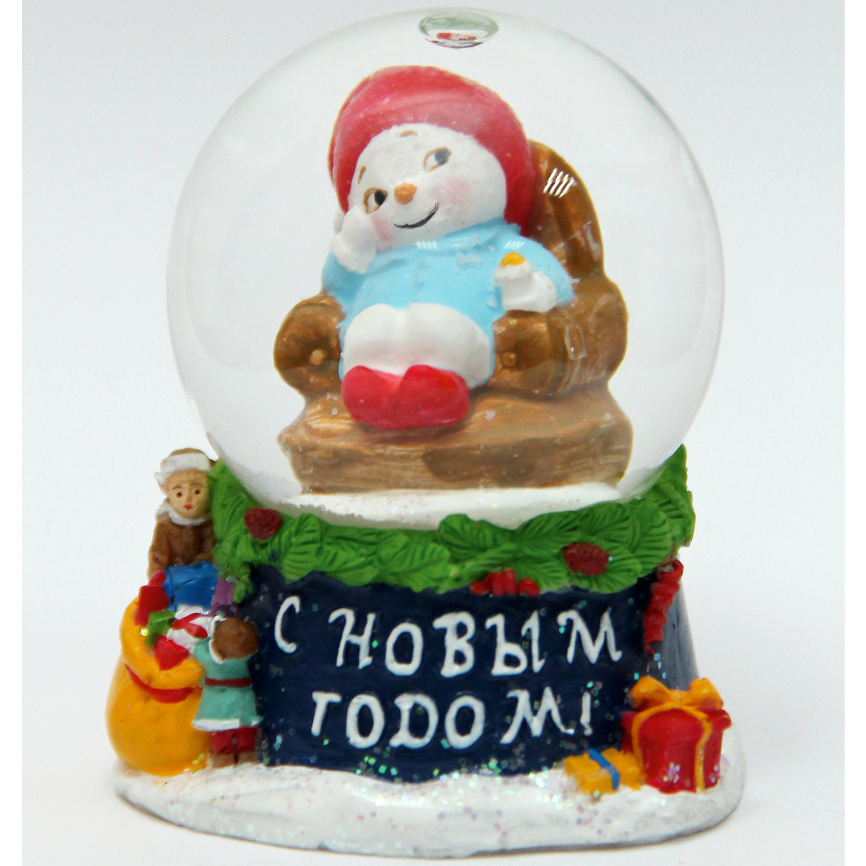 Новогодняя фигурка Снеговик в кресле Новогодняя фигурка Снеговик в креслеНовогодняя фигурка Снеговик в кресле, Феникс-Презент, станет замечательным украшением Вашего новогоднего интерьера и приятным сувениром для родных и друзей. Оригинальная игрушка представляет из себя стеклянный шар, наполненный водой, внутри которого помещена фигурка забавного снеговика в кресле. Шар прикреплен к круглой подставке из полирезины, декорированной еловыми ветками и надписью С Новым Годом. Чудесное украшение порадует и взрослых и детей и поможет создать волшебную атмосферу новогодних праздников.<br><br>Дополнительная информация:<br><br>- Материал: стекло, полирезина.<br>- Размер фигурки: 5,5 х 4,8 х 6,2 см.<br><br>Новогоднюю фигурку Снеговик в кресле, Феникс-Презент, можно купить в нашем интернет-магазине.<br><br>Ширина мм: 70<br>Глубина мм: 60<br>Высота мм: 80<br>Вес г: 100<br>Возраст от месяцев: 36<br>Возраст до месяцев: 2147483647<br>Пол: Унисекс<br>Возраст: Детский<br>SKU: 4276535