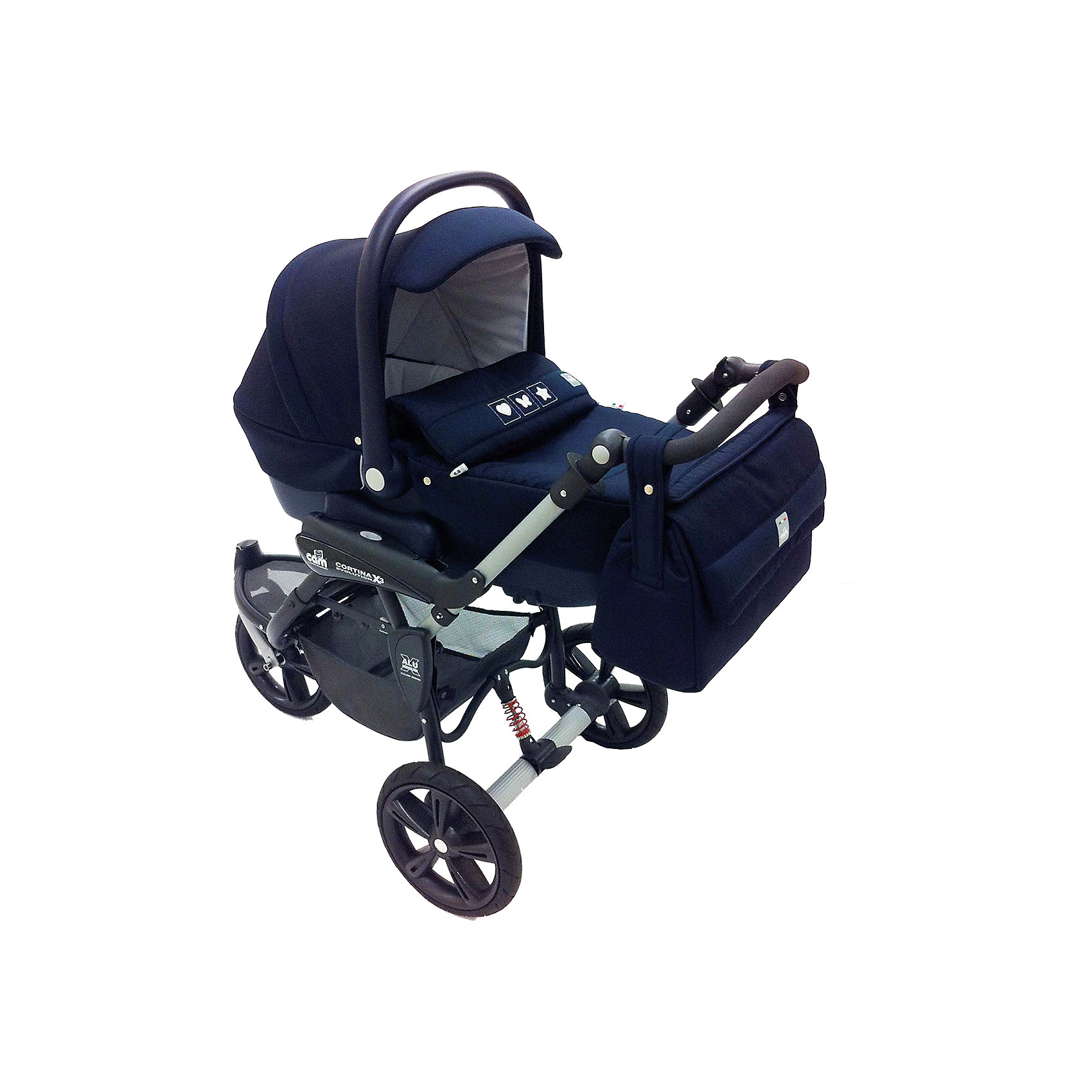 Коляска 3 в 1 CAM Cortina Basic Ex, синий Коляска 3 в 1 CAM Cortina Basic Ex, синийКоляски 3 в 1<br>Коляска 3-в-1 Cortina Basic Ex сочетает в себе сразу три блока: люльку, прогулочную коляску и автокресло. Три больших пневматических надувных колеса обеспечат удивительную маневренность и хорошую проходимость. Переднее колесо вращается на 360 градусов, но может быть и полностью зафиксировано. Задние колеса амортизируются, имеется удобный и надежный тормоз. Люлька предназначена для детей в возрасте от 0 до 8 месяцев. Легко снимается и устанавливается при помощи оригинальной системы крепления Quicky System. Люлька отличается удивительной вместимостью благодаря достаточной ширине. На дне люльки есть специальные вентиляционные отверстия. Регулируемый подголовник может опускаться до положения «полулежа». Встроенная москитная сетка. Прогулочная часть - для детей от 4 месяцев до 4 лет. Предусмотрена возможность установки прогулочного блока как лицом к маме, так и наоборот. Просторное сидение оснащено регулируемой (4 положения, включая положение «лежа») утепленной спинкой, когда она опускается, поднимается подножка. Безопасность малыша обеспечивают 3 точечный ремень безопасности и отстегивающийся с одной стороны или снимаемый бампер. Имеется большой капюшон с сеткой, окном, прикрываемым плотным клапаном. Автокресло-переноска имеет мягкое сиденье, подголовник, крепится с помощью специальной системы. Оснащено регулируемой жесткой полукруглой ручкой, которая может использоваться для переноски. Коляска легко разбирается и собирается. В сложенном виде занимает минимальное количество пространства. Ее можно перевозить как чемодан за ручку.<br><br>Дополнительная информация:<br><br>- В комплекте: корзина для покупок, сумка, универсальный дождевик<br>- Ручка: удобная эргономичной формы, имеет нескользящее покрытие, может регулироваться в диапазоне 84-105 см, в трех положениях<br>- Алюминиевая рама<br>- Диаметр колес: 30 см.<br>- Рама: 61х115х105 см, в сложенном состоянии 61х54х78 см. Вес 9,8 кг.<br>- Рама с люлькой: 61х115х120 см. Вес 14,6 кг. Вес люльки 4,8 кг.<br>- Рама с прогулкой: 61х115х105 см. Вес 13 кг. Вес прогулочного блока 3,2 кг.<br>- Автокресло: 44х69х60 см. Вес 3,8 кг.<br><br>Коляску 3-в-1 Cortina Basic Ex, CAM, синюю можно купить в нашем интернет-магазине.<br><br>Ширина мм: 912<br>Глубина мм: 502<br>Высота мм: 685<br>Вес г: 26000<br>Цвет: синий<br>Возраст от месяцев: 0<br>Возраст до месяцев: 36<br>Пол: Унисекс<br>Возраст: Детский<br>SKU: 4595136