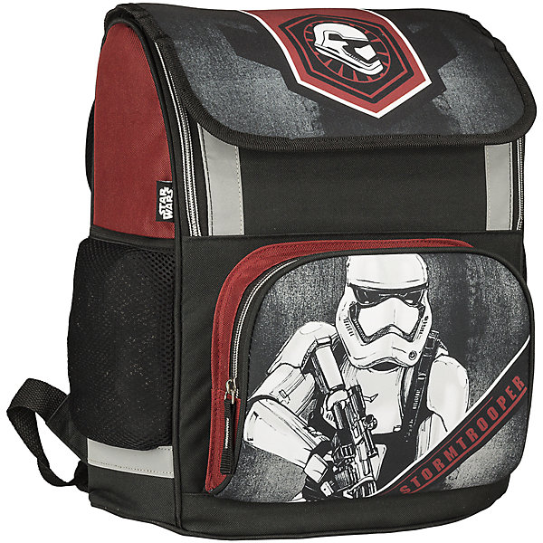 Школьный рюкзак, Star Wars Школьный рюкзак, Star WarsЗвездные войны<br>Рюкзак, Star Wars - прекрасный вариант для школьных занятий. Рюкзак изготовлен из прочного полиэстера и имеет оригинальный дизайн в стиле популярной киноэпопеи Звездные войны. Эргономичная спинка выполнена в виде накладок анатомической формы из нескольких слоев<br>вспененных синтетических материалов и обтянута воздухообменной сеткой. Широкие анатомические лямки, регулируемые по длине, равномерно распределяют нагрузку на плечевой пояс. Также есть удобная текстильная ручка для переноски в руках. <br><br>Рюкзак закрывается крышкой на липучке, внутри одно просторное вместительное отделение на молнии с разделителем и утягивающей резинкой. На лицевой стороне рюкзака расположен большой накладной карман, закрывающийся на молнию, также имеются два кармана по бокам<br>рюкзака. Светоотражающие вставки повышают безопасность ребенка на дороге.<br><br><br>Дополнительная информация:<br><br>- Материал: полиэстер. <br>- Размер: 38 х 29 х 13 см.<br>- Вес: 0,85 кг.<br><br>Рюкзак, Star Wars, можно купить в нашем интернет-магазине.<br><br>Ширина мм: 290<br>Глубина мм: 130<br>Высота мм: 380<br>Вес г: 850<br>Возраст от месяцев: 72<br>Возраст до месяцев: 108<br>Пол: Мужской<br>Возраст: Детский<br>SKU: 4681156
