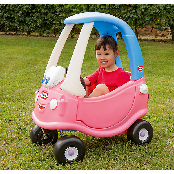 Каталка Машинка, розовая, Little Tikes Каталка Машинка, розовая, Little TikesМашинки-каталки<br>Машинка-каталка нежно розового цвета от Little Tikes (Литл Тайкс) предназначена специально для маленьких принцесс. <br><br>Машинка имеет необычный дизайн: на передней панели изображена милая мордашка с большими добрыми глазами и очаровательной улыбкой. У него есть ручка, с помощью которой родители могут управлять транспортным средством, а когда он немного подрастет, то сможет кататься сам. В днище машинки находится отверстие для ног (его надо открыть, сняв панель с пола), благодаря чему ребенок может приводить ее в движение с помощью ног. Это дает малышу необходимые для благотворного развития физические нагрузки. При изготовлении каталки применяется метод центробежного литья, что позволяет сделать ее ударопрочной и устойчивой к перепадам температур (до -18С). <br><br>Дополнительная информация: <br><br>Размеры каталки 40.6 x 77.5 x 82.5 см (длина, ширина, высота).<br>Вес: 8,48 кг.<br><br>Каталку Машинка, розовая, Little Tikes можно купить в нашем интернет-магазине.<br><br>Ширина мм: 483<br>Глубина мм: 445<br>Высота мм: 1067<br>Вес г: 5900<br>Возраст от месяцев: 24<br>Возраст до месяцев: 60<br>Пол: Женский<br>Возраст: Детский<br>SKU: 4698047