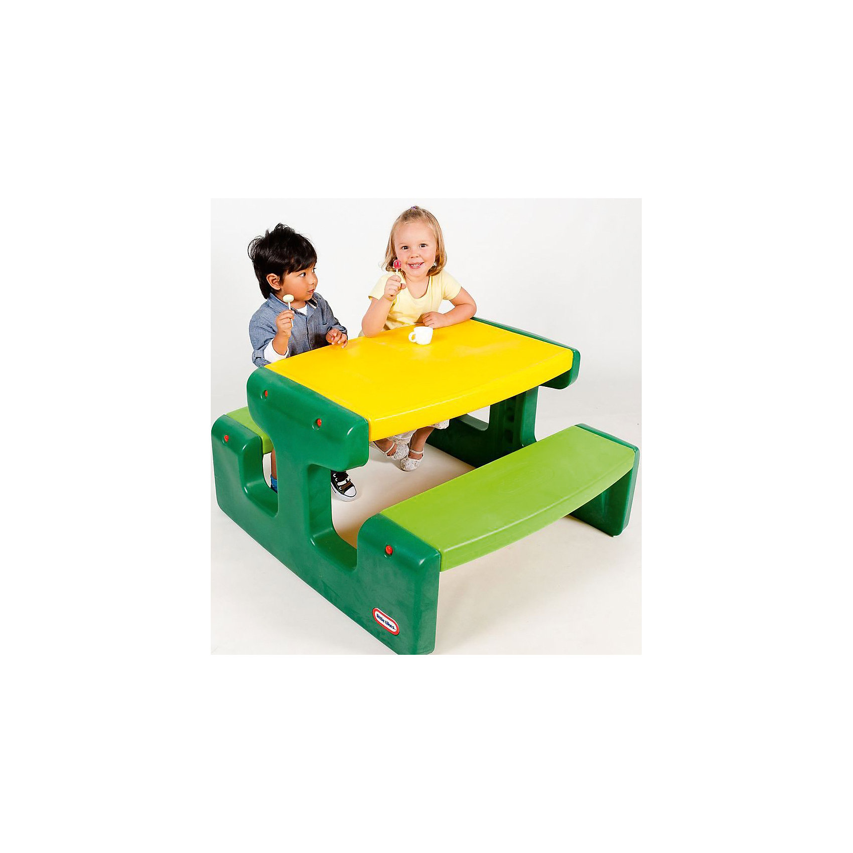 Большой стол для пикника, Little Tikes Большой стол для пикника, Little TikesДомики и мебель<br>Большой стол для пикника, Little Tikes (Литтл Тайкс) отлично пригодится для различных детских игр на природе или в доме. Он выполнен в ярких зелено-желтых тонах – такой столик будет прекрасно смотреться на любой лужайке или в интерьере. Две широкие скамеечки расположены друг напротив друга, с обеих сторон стола, и рассчитаны на 4 человек. Столик не имеет острых углов, которые могут травмировать ребенка; с легкостью собирается и разбирается, в сложенном состоянии занимает мало места. Конструкция прочно скрепляется, что оберегает от случайных падений скамеек и столешницы. Большой стол для пикника прекрасно подойдет для детских игр на воздухе в летний период! <br><br>Дополнительная информация:<br><br>-Размер столика: 93х100х55 см.<br>-Размеры в сложенном виде: 94х54х34 см. <br>-Вес в упаковке: 10,9 кг <br>-Материал: пластик <br><br>Большой стол для пикника, Little Tikes (Литтл Тайкс) можно купить в нашем магазине.<br><br>Ширина мм: 960<br>Глубина мм: 345<br>Высота мм: 545<br>Вес г: 10800<br>Возраст от месяцев: 24<br>Возраст до месяцев: 120<br>Пол: Унисекс<br>Возраст: Детский<br>SKU: 4698048