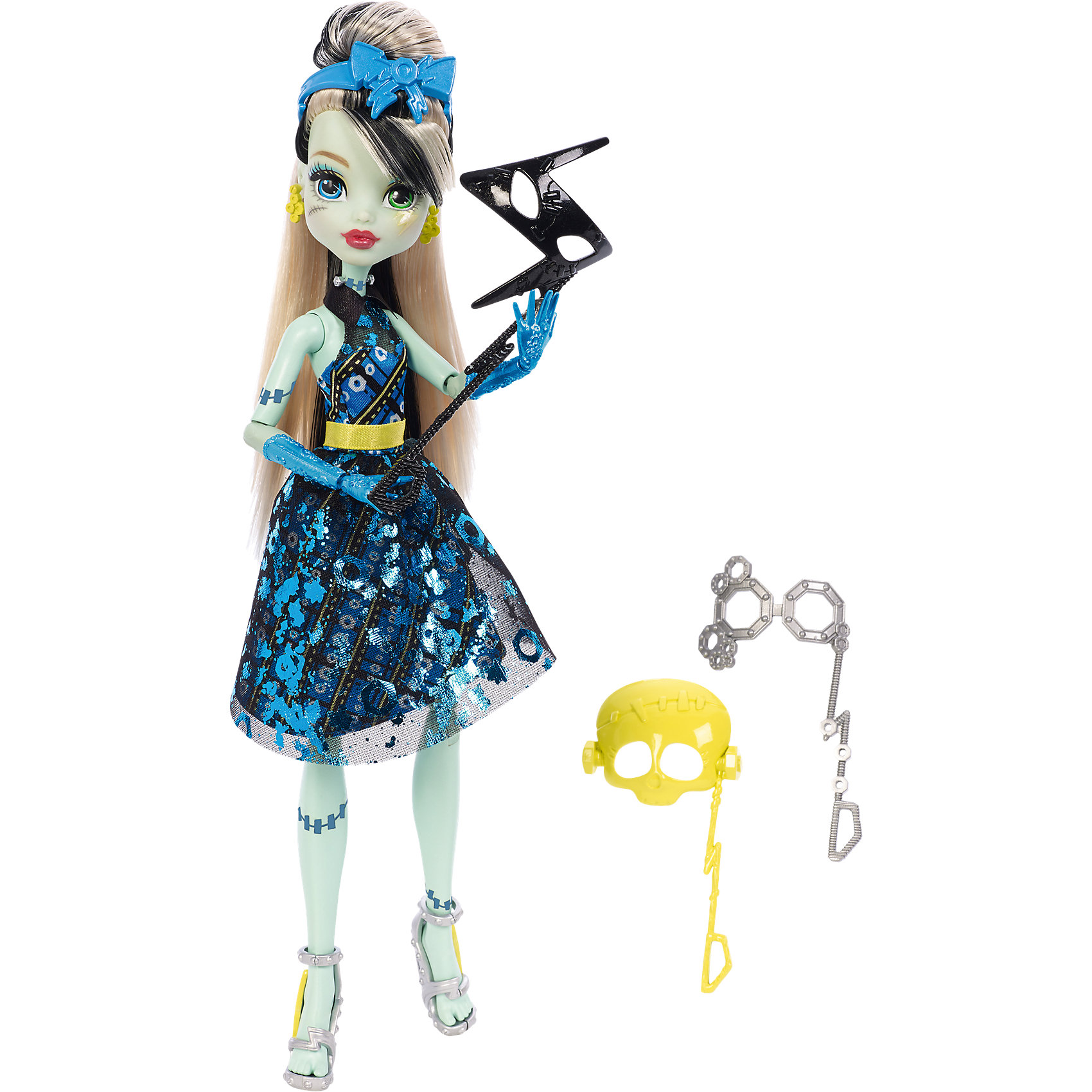 Кукла Фрэнки Штейн из серии Буникальные танцы с аксессуарами, Monster High Кукла Фрэнки Штейн из серии Буникальные танцы с аксессуарами, Monster HighБренды кукол<br>Кукла Фрэнки Штэйн выглядит потрясающе в своем вечернем платье! С собой она взяла 3 маски-аксессуара для настоящей фотосессии. Кукла одета в пышное блестящее платье. Голова украшена ободком с бантиком в форме молнии. Стильные туфельки с молниями, колье и сережки прекрасно дополняют необычный образ Фрэнки Штэйн.<br><br>Дополнительная информация:<br>Материал: пластик<br>Куклу Фрэнки Штэйн можно приобрести в нашем интернет-магазине.<br><br>Ширина мм: 328<br>Глубина мм: 205<br>Высота мм: 66<br>Вес г: 250<br>Возраст от месяцев: 72<br>Возраст до месяцев: 120<br>Пол: Женский<br>Возраст: Детский<br>SKU: 4765374