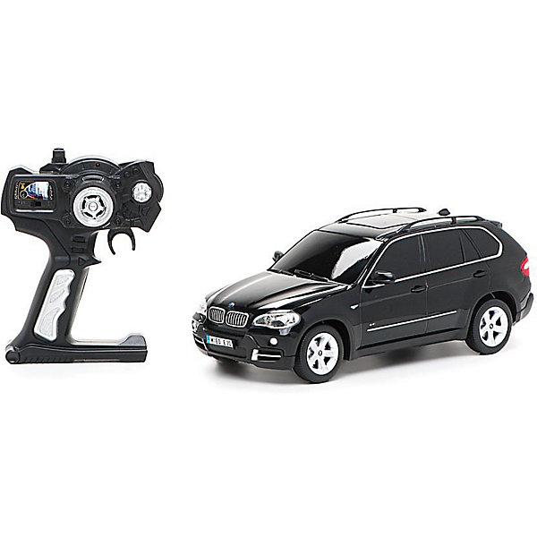 Машина BMW X5, 1:18, со светом, р/у, RASTAR, черный Машина BMW X5, 1:18, со светом, р/у, RASTAR, черныйРадиоуправляемые машины<br>Невероятно стильная и красивая модель, выполненная в масштабе 1:18 приведет в восторг любого мальчишку! Машина прекрасно детализирована, очень похожа на настоящий автомобиль, развивает скорость до 12км/ч. Модель имеет четыре направления движения: вперед, назад, вправо и влево, работающие передние и задние фары, стоп-сигналы, при повороте вправо/влево включаются поворотники, во время движения слышен шум работающего двигателя. Дополнительная информация: - Материал: пластик, металл. - Размер: 27,5х10,5х 10,4 см. - Максимальная скорость 12 км/ч. - Время непрерывной работы: 120 мин. - Масштаб: 1:18. - Комплектация: машинка; пульт управления. - Звуковые и световые эффекты. - Элемент питания: 4 ААА батарейки 1 крона (в комплект не входят). - Дистанция управления: до 15 м Машину BMW X5, 1:18, со светом, р/у, RASTAR можно купить в нашем магазине.<br><br>Ширина мм: 170<br>Глубина мм: 380<br>Высота мм: 150<br>Вес г: 830<br>Возраст от месяцев: 36<br>Возраст до месяцев: 144<br>Пол: Мужской<br>Возраст: Детский<br>SKU: 4838268