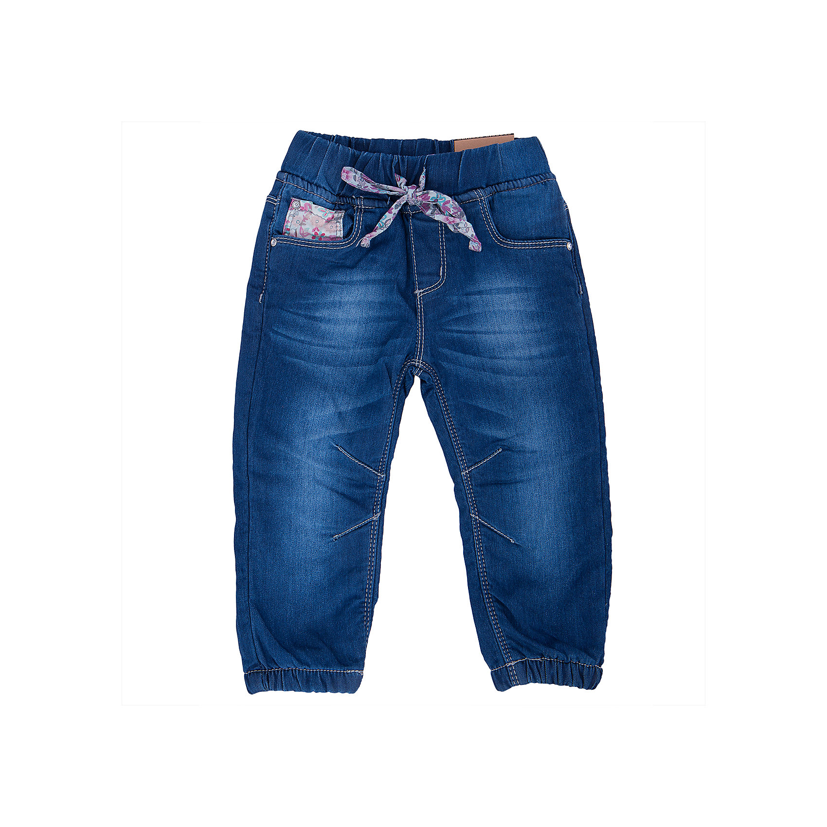 Джинсы для девочки Sweet Berry Джинсы для девочки Sweet BerryДжинсовая одежда<br>Такая модель джинсов для девочки отличается модным дизайном с контрастной прострочкой и потертостями. Удачный крой обеспечит ребенку комфорт и тепло. Мягкая и теплая подкладка делает вещь идеальной для прохладной погоды. Она плотно прилегает к телу там, где нужно, и отлично сидит по фигуре. Джинсы имеют удобный пояс с регулировкой шнурком внутри. Натуральный хлопок обеспечит коже возможность дышать и не вызовет аллергии.<br>Одежда от бренда Sweet Berry - это простой и выгодный способ одеть ребенка удобно и стильно. Всё изделия тщательно проработаны: швы - прочные, материал - качественный, фурнитура - подобранная специально для детей. <br><br>Дополнительная информация:<br><br>цвет: синий;<br>имитация потертостей;<br>материал: верх - 98% хлопок, 2% эластан, подкладка - 100% полиэстер (флис);<br>пояс с регулировкой шнурком внутри.<br><br>Джинсы для девочки от бренда Sweet Berry можно купить в нашем интернет-магазине.<br><br>Ширина мм: 215<br>Глубина мм: 88<br>Высота мм: 191<br>Вес г: 336<br>Цвет: голубой<br>Возраст от месяцев: 12<br>Возраст до месяцев: 15<br>Пол: Женский<br>Возраст: Детский<br>Размер: 80,86,92,98<br>SKU: 4931203