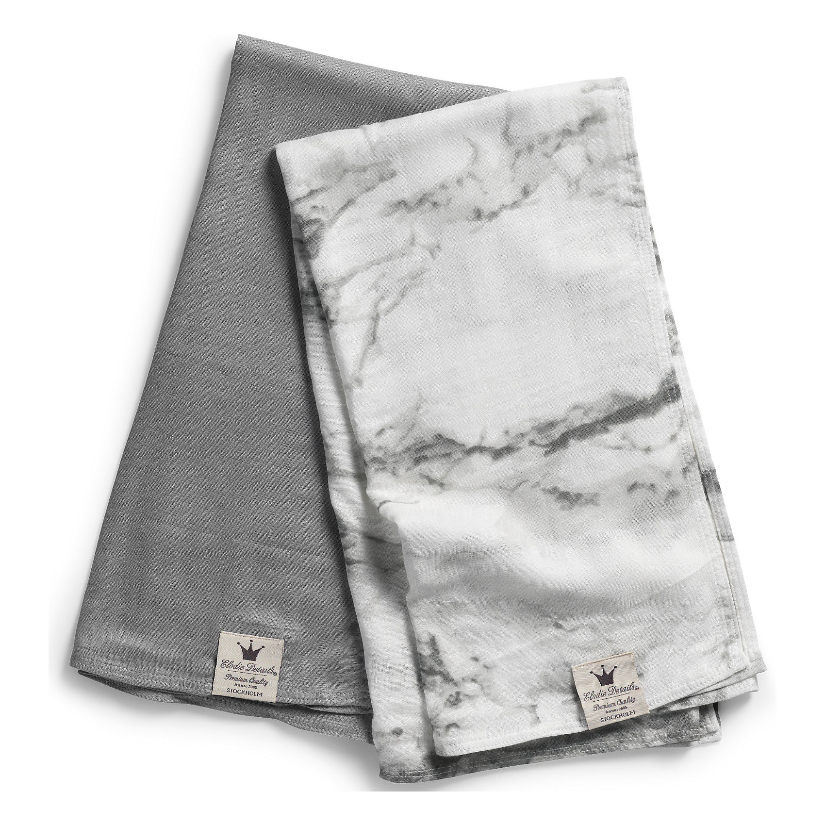 Плед Marble Grey (2 шт.), Elodie Details (бамбук) Плед Marble Grey (2 шт.), Elodie Details (бамбук)Одеяла, пледы<br>Плед Elodie Details Невесомые муслиновые пеленки незаменимы в теплое время года. Легкая двухслойная ткань из бамбукового волокна прекрасно пропускает воздух, позволяя коже ребенка дышать, и впитывает лишнюю влагу. Пеленки можно использовать в качестве легкого летнего пледа - дома и на прогулке, - а также накрывать коляску от прямых солнечных лучей. - размер: 78х78 см - состав: 70% бамбуковое волокно, 30% хлопок Коллекцию Marble Grey отличают благородные серые цвета: в однотонном варианте и в виде необычного мраморного принта. Серый цвет придает изысканность и утонченность любому образу, он отлично сочетается с яркими аксессуарами и позволяет экспериментировать, создавая смелые модные ансамбли. А кроме прочего, серый цвет универсален и подходит как мальчику, так и девочке.<br><br>Ширина мм: 430<br>Глубина мм: 200<br>Высота мм: 25<br>Вес г: 185<br>Возраст от месяцев: 0<br>Возраст до месяцев: 36<br>Пол: Мужской<br>Возраст: Детский<br>SKU: 4966111