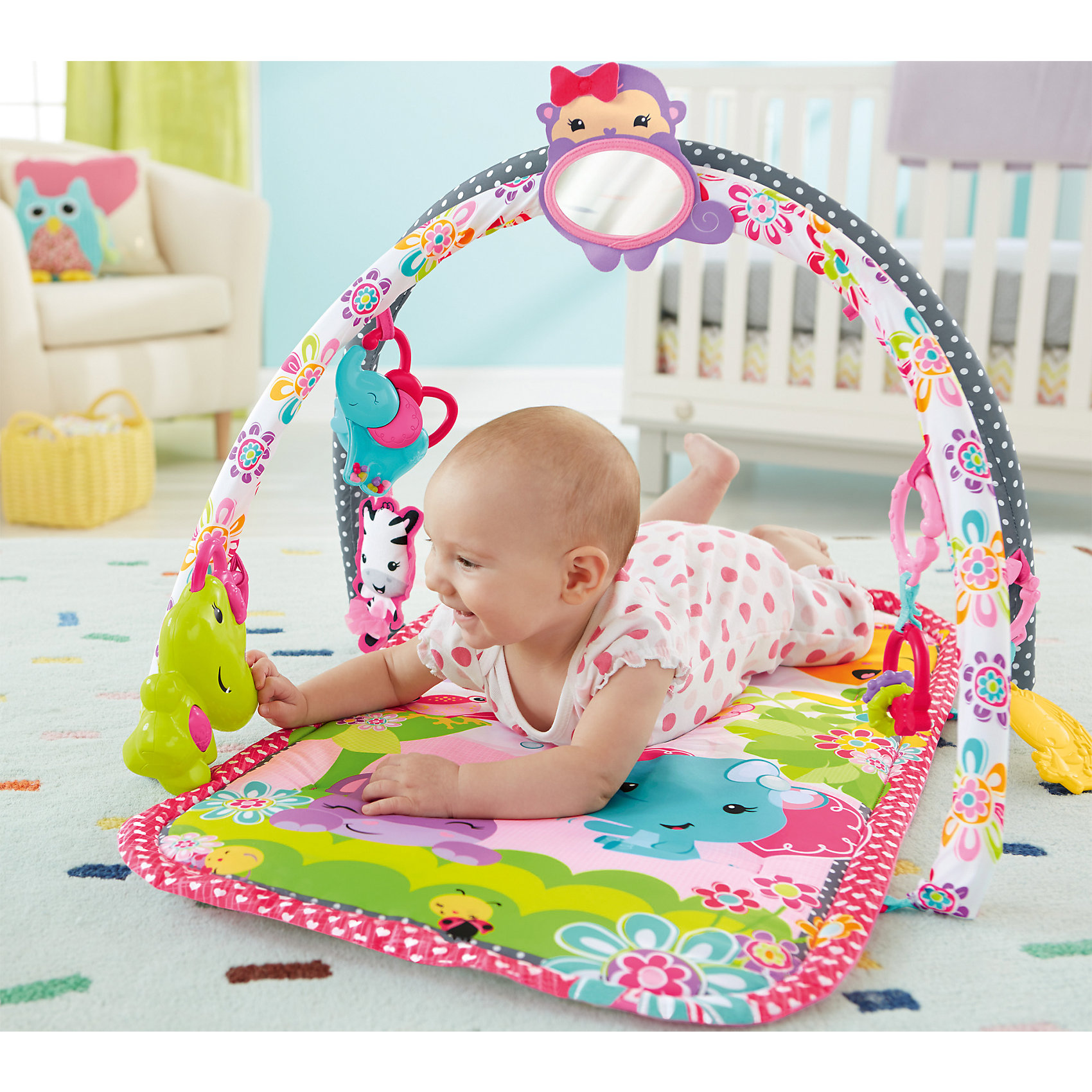 Развивающий коврик, розовый, Fisher Price Развивающий коврик, розовый, Fisher PriceРазвивающие коврики<br>Развивающий коврик Fisher Price (Фишер Прайс) предназначен для девочек - он выполнен в ярком дизайне, преобладающий цвет - розовый. Яркие игрушки, расположенные над ковриком, побуждают Вашу малышку к активности - ей хочется дотянуться до них, схватить, потрогать на ощупь. На этом коврике можно играть и одновременно с этим развиваться в трех положениях:<br><br>Лежа на спинке - ребенок тянет руки к игрушкам, пытается их схватить, видит свое отражение в зеркале, а лежа на животике - ребенок с интересом рассматривает яркие рисунки на коврике, тянется к игрушкам, расположенным снизу, играет с ними. <br>Сидя - ребенок играет с игрушками, рассматривает свое отражение в зеркале. <br><br>Дополнительная информация:<br><br>-возраст – 0-12 месяцев <br>- пол: для девочек<br>- бренд: Fisher-Price (Mattel)<br>- размер упаковки: 0.535 * 0.065 * 0.405 см<br>- вес: 0.985 кг<br><br>Развивающий коврик, розовый торговой марки Fisher Price (Фишер Прайс) можно купить в нашем интернет-магазине.<br><br>Ширина мм: 533<br>Глубина мм: 64<br>Высота мм: 405<br>Вес г: 1362<br>Возраст от месяцев: 0<br>Возраст до месяцев: 12<br>Пол: Женский<br>Возраст: Детский<br>SKU: 5047626