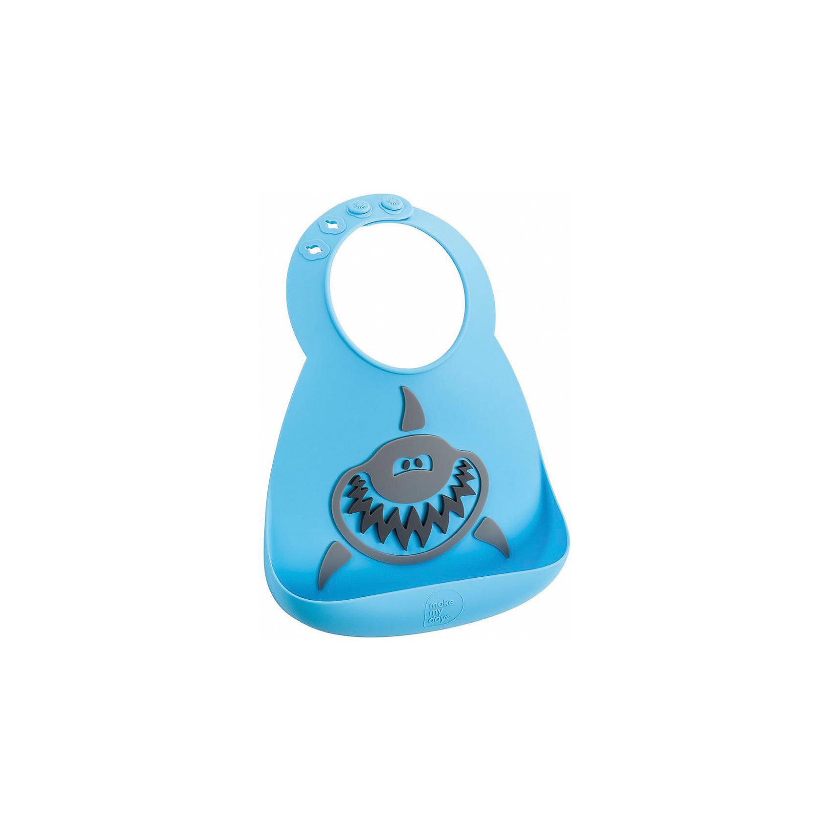 Нагрудник Make my day, Shark Нагрудник Make my day, SharkНагрудники и салфетки<br>Нагрудник Make my day, Shark.<br><br>Характеристики:<br>• изготовлен из качественного гипоаллергенного силикона<br>• имеет удобный карман для крошек и кусочков пищи<br>• не содержит фталаты, бисфенол-А и ПВХ<br>• регулируемая застежка<br>• легко моется и подходит для посудомоечной машины<br>• высокая гибкость <br>• оригинальный дизайн<br>• состав: 100% пищевой силикон<br>• размер: 24х21 см<br>• размер упаковки: 24,5x21x4,5 см<br>• цвет: голубой/серый<br><br>Нагрудник Make my day изготовлен из высококачественного пищевого силикона и имеет регулируемую застежку, благодаря чему нагрудник не натирает нежную кожу шеи малыша. Вместительный карман снизу защитит одежду ребенка от попадания воды и пищи. Высокая гибкость нагрудника делает его компактным для хранения. Нагрудник легко отмывается водой с мылом или в посудомоечной машине. Приятный дизайн в виде зубастой акулы порадует и малыша, и взрослых. С таким очаровательным нагрудником каждый прием пищи будет в радость!<br><br>Нагрудник Make my day, Shark можно купить в нашем интернет-магазине.<br><br>Ширина мм: 210<br>Глубина мм: 45<br>Высота мм: 245<br>Вес г: 289<br>Возраст от месяцев: 0<br>Возраст до месяцев: 36<br>Пол: Унисекс<br>Возраст: Детский<br>SKU: 5068730