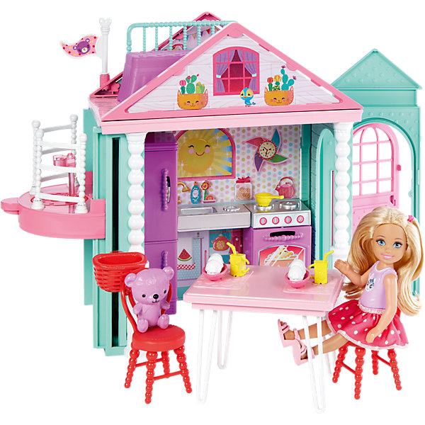 Домик Челси Домик ЧелсиДомики для кукол<br>Домик Челси, Barbie (Барби)<br><br>Характеристики:<br><br>• в комплекте есть всё необходимое для веселых встреч с подружками<br>• лифт поднимает Челси на второй этаж<br>• материал: пластик<br>• в комплекте: кукла, медвежонок, элементы домика, аксессуары<br>• высота куклы: 14 см<br>• размер упаковки: 34,5х27х7 см<br>• вес: 795 грамм<br><br>Восхитительный домик Челси - настоящий подарок для встреч с любимыми подружками. На первом этаже располагается кухня со всей необходимой бытовой техникой, посудой, мебелью и продуктами. Красавица с радостью угостит напитками и десертами своих друзей и маленького медвежонка. Лифт может поднять Челси на второй этаж, где расположена ее кроватка. Там девочка сладко поспит или помечтает, глядя на звезды. Яркие декорации дома понравятся гостям и они с радостью придут в гости к милашке Челси. Кукла одета в маечку с принтом, юбку в горошек и сандалики.<br><br>Домик Челси, Barbie (Барби) можно купить в нашем интернет-магазине.<br><br>Ширина мм: 351<br>Глубина мм: 274<br>Высота мм: 78<br>Вес г: 785<br>Возраст от месяцев: 36<br>Возраст до месяцев: 72<br>Пол: Женский<br>Возраст: Детский<br>SKU: 5257131