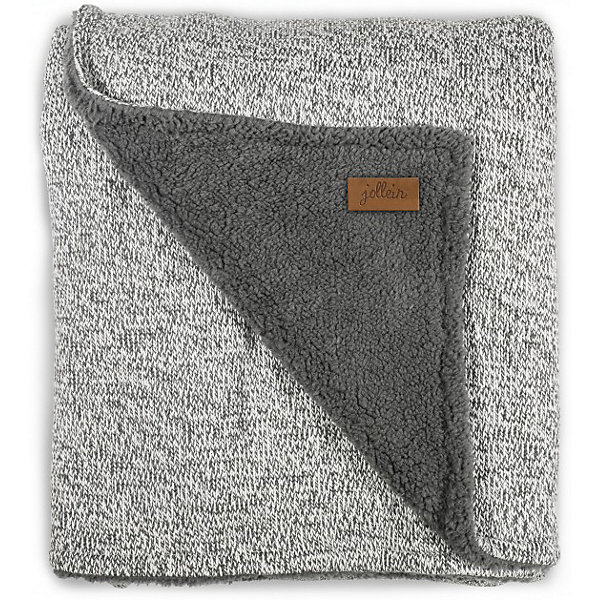 Вязаный плед с мехом 100х150 см, Jollein, Stonewashed knit grey Вязаный плед с мехом 100х150 см, Jollein, Stonewashed knit greyПледы и покрывала<br>Характеристики:<br><br>• Предназначение: для сна<br>• Пол: универсальный<br>• Сезон: круглый год<br>• Степень утепления: средняя<br>• Температурный режим: от +5? С<br>• Цвет: серый меланжевый<br>• Тематика рисунка: без рисунка<br>• Материал: 50% хлопок, 50% акрил; утеплитель – мех шерпы, 100% полиэстер<br>• Размер (Ш*Д): 100*150 см<br>• Вес: 750 г<br>• Особенности ухода: машинная или ручная стирка при температуре не более 60 градусов<br><br>Вязаный плед с мехом 100х150 см, Jollein, Stonewashed knit grey от торговой марки Жолляйн, которая является признанным лидером среди аналогичных брендов, выпускающих детское постельное белье и текстиль для новорожденных и детей. Продукция этого торгового бренда отличается высоким качеством и дизайнерским стилем. <br><br>Плед выполнен из вязаного полотна, выполненного из сочетания хлопка и акрила, что обеспечивает изделию высокие гигиенические, гигроскопические и гипоаллергенные качества. Благодаря акрилу плед хорошо сохраняет цвет и форму. Повышенные тепловые качества изделию обеспечивает мех шерпы, который отличается мягкостью, гипоаллергенностью и в процессе эксплуатации не электризуется. <br><br>Плед выполнен в брендовом дизайне: вязаное полотно стильного серого цвета. Вязаный плед с мехом 100х150 см, Jollein, Stonewashed knit grey – это плед, который подарит тепло, уют и роскошь классического стиля!<br><br>Вязаный плед с мехом 100х150 см, Jollein, Stonewashed knit grey можно купить в нашем интернет-магазине.<br><br>Ширина мм: 250<br>Глубина мм: 300<br>Высота мм: 100<br>Вес г: 1010<br>Возраст от месяцев: 0<br>Возраст до месяцев: 36<br>Пол: Унисекс<br>Возраст: Детский<br>SKU: 5367187
