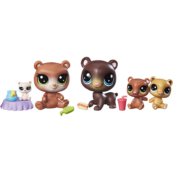 Мини-набор зверюшек, Littlest Pet Shop Мини-набор зверюшек, Littlest Pet ShopИгрушки<br>Мини-набор зверюшек, Littlest Pet Shop<br><br>Характеристики:<br><br>- в набор входит: 2 стандартных питомца, 3 мини-питомца<br>- высота стандартного питомца: 5 см.<br>- состав: пластик<br>- для детей в возрасте: от 4 до 10 лет<br>- Страна производитель: Китай<br><br>Знаменитые питомцы Littlest Pet Shop (Литтлест Пэт Шоп) от известного американского бренда товаров для детей Hasbro (Хасбро) получили новый набор с семьей медведей! Бурые мама и папа медведи со своими тремя очаровательными медвежатами приведут в восторг всех любителей мишек. Медведь и медведица представлены в стандартном размере питомцев. Игривые медвежата разных оттенков коричневого выглядят особенно мило благодаря своим большим отлично прорисованным глазкам. Самый маленький медвежонок сидит на небольшом столике с медом. В набор входят небольшие аксессуары в виде еды, которую очень любят мишки. <br><br>Соберите всех питомцев из Littlest Pet Shop (Литтлест Пэт Шоп) и никогда с ними не расставайтесь! Набор отлично подойдет как для игры дома, так и для игр в поездке. Все детали изготовлены из высококачественного пластика. Играя с этим набором ребенок сможет развивать социальные навыки, развивать воображение и творческие способности. <br><br>Мини-набор зверюшек, Littlest Pet Shop можно купить в нашем интернет-магазине.<br><br>Ширина мм: 38<br>Глубина мм: 216<br>Высота мм: 203<br>Вес г: 160<br>Возраст от месяцев: 48<br>Возраст до месяцев: 120<br>Пол: Женский<br>Возраст: Детский<br>SKU: 5385709
