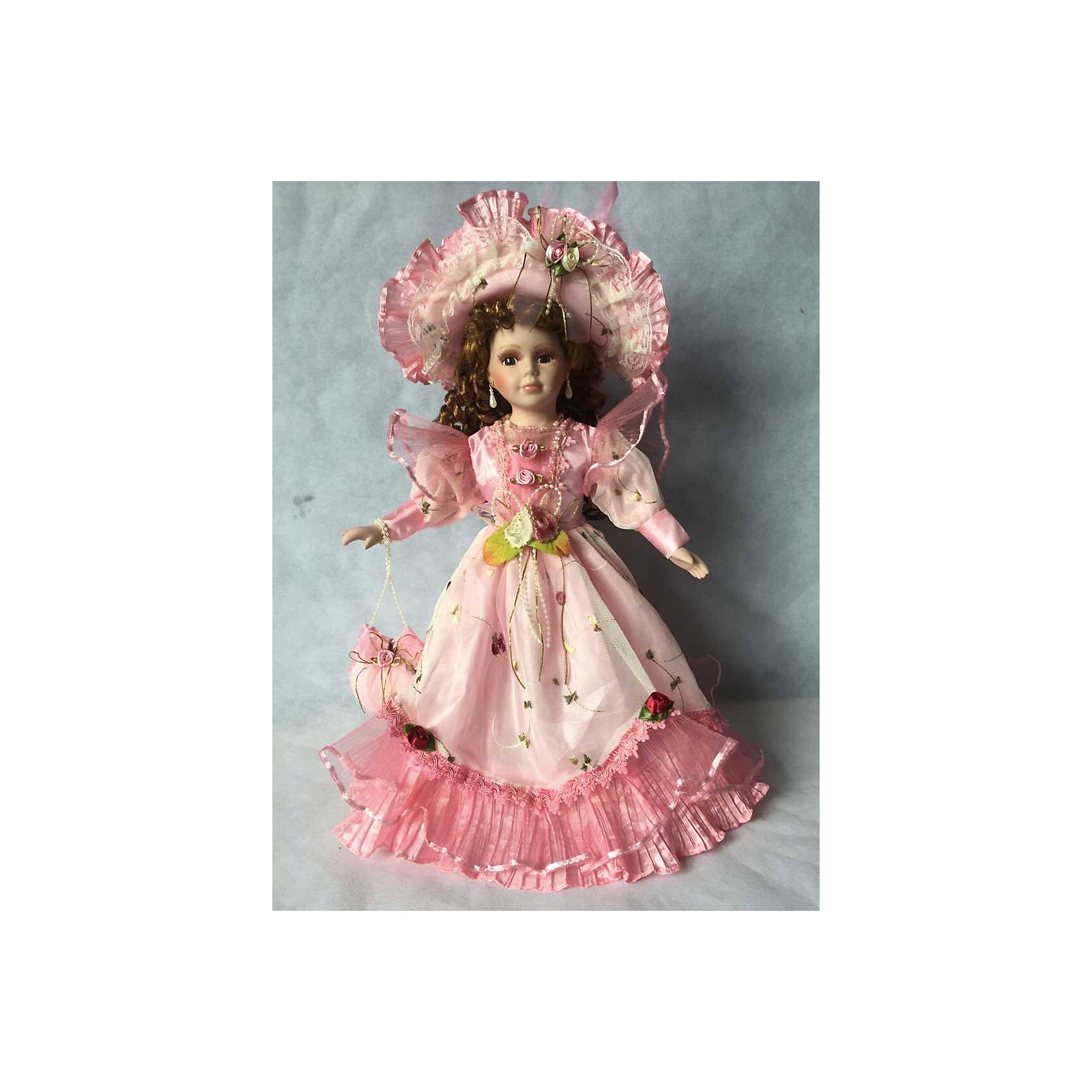 Фарфоровая кукла Миранда, Angel Collection Фарфоровая кукла Миранда, Angel CollectionБренды кукол<br>Фарфоровая кукла Миранда, Angel Collection.<br><br>Характеристики:<br><br>• Высота куклы: 40,5 см.<br>• Материал: фарфор, текстиль<br>• Упаковка: картонная коробка блистерного типа<br><br>Фарфоровая кукла «Миранда», Angel Collection само воплощение прелести и очарования, выраженное во внешнем облике куклы. Длинные волосы Миранды туго завиты в локоны и красиво обрамляют ее милое личико с большими глазами и пухлыми губками. Одета кукла в шикарное платье в пол, а на голове у нее красуется широкополая шляпка. В руках кукла держит сумочку. Кукла установлена на специальную подставку. <br><br>Фарфоровая красавица Миранда - это не просто игрушка, а также украшение для интерьера или ценный экспонат коллекции. Каждая кукла в серии Angel Collection, обладает неповторимым образом - принцессы, феи, маленькие девочки, роскошные невесты и т.д. Изысканные наряды и очаровательная матовость фарфора превращают этих кукол в настоящее произведение искусства. Куклы Angel Collection сделаны из уникальной голубой глины, добываемой только в провинции Tai-Nan Shin, Тайвань.<br><br>Фарфоровую куклу Миранда, Angel Collection можно купить в нашем интернет-магазине.<br><br>Ширина мм: 160<br>Глубина мм: 420<br>Высота мм: 95<br>Вес г: 583<br>Возраст от месяцев: 36<br>Возраст до месяцев: 2147483647<br>Пол: Женский<br>Возраст: Детский<br>SKU: 5400283