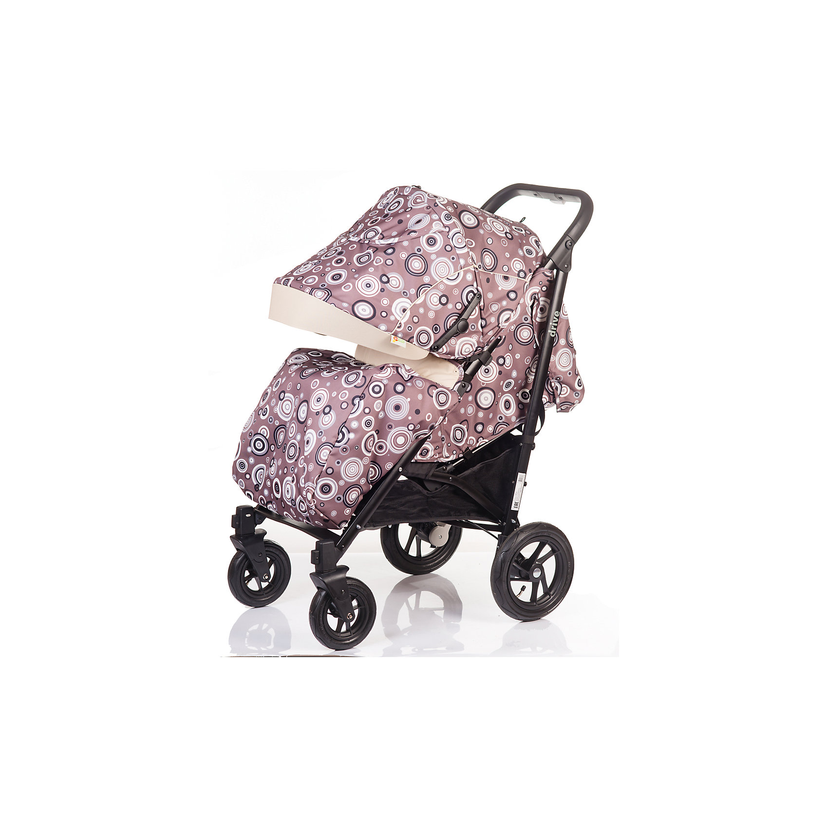 Прогулочная коляска BabyHit DRIVE, бежевые круги Прогулочная коляска BabyHit DRIVE, бежевые кругиПрогулочные коляски<br>Характеристики коляски<br><br>Прогулочный блок:<br><br>• спинка опускается почти до положения лежа, угол наклона 160 градусов;<br>• регулируемая подножка, 2 положения;<br>• съемный защитный бампер, мягкий паховый ограничитель;<br>• капюшон «батискаф», опускается почти до бампера;<br>• на капюшоне имеется сетчатое смотровое окошко под клапаном, карман для мелочей;<br>• материал: пластик, полиэстер;<br>• длина спального места: 80 см;<br>• ширина сиденья: 36 см;<br>• глубина сиденья: 24 см;<br>• высота спинки: 46 см.<br><br>Рама коляски:<br><br>• надувные колеса, разный диаметр на передней и задней оси;<br>• передние поворотные колеса с фиксацией;<br>• наличие амортизаторов;<br>• тип тормоза: ножной;<br>• тип складывания: трость, фиксатор от раскладывания, ручка для переноски коляски;<br>• коляска складывается вместе с прогулочным блоком;<br>• материал: алюминий, пластик, колеса – ПВХ;<br>• диаметр колес: 18 см, 25 см.<br><br>Размер коляски: 105х85х56 см<br>Размер коляски в разложенном виде: 110х36х38 см<br>Вес коляски: 10,5 кг<br>Размер упаковки: 94х30х21 см<br>Вес в упаковке: 12,6 кг<br><br>Дополнительная комплектация:<br><br>• чехол на ножки;<br>• дождевик;<br>• москитная сетка;<br>• корзина для покупок;<br>• насос;<br>• инструкция.<br><br>Прогулочную коляску DRIVE, Babyhit, бежевые круги можно купить в нашем интернет-магазине.<br><br>Ширина мм: 300<br>Глубина мм: 210<br>Высота мм: 940<br>Вес г: 12600<br>Возраст от месяцев: 7<br>Возраст до месяцев: 36<br>Пол: Унисекс<br>Возраст: Детский<br>SKU: 5500286