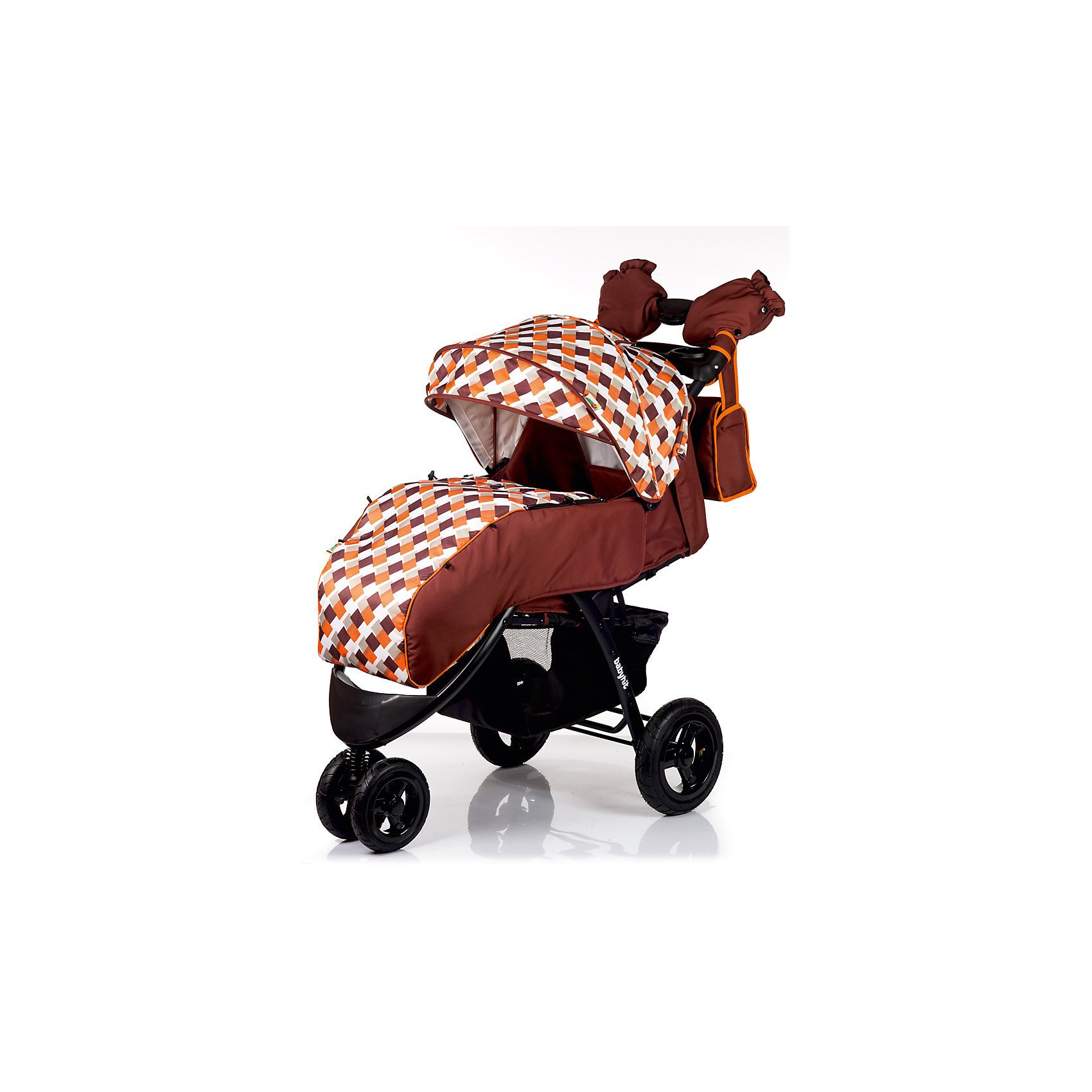 Прогулочная коляска BabyHit VOYAGE AIR, коричневый с оранжевым Прогулочная коляска BabyHit VOYAGE AIR, коричневый с оранжевымПрогулочные коляски<br>Характеристики коляски<br><br>Прогулочный блок:<br><br>• горизонтальное положение спинки, угол наклона 170 градусов;<br>• подножка регулируется и удлиняет спальное место;<br>• 5-ти точечные ремни безопасности;<br>• съемный защитный бампер с паховым ограничителем;<br>• столик с подстаканниками и бардачком на ручке;<br>• капюшон-батискаф, опускается до бамера;<br>• калюшон оснащен солнцезащитным козырьком и смотровым окошком;<br>• пластиковая подножка для подросшего малыша;<br>• материал: пластик, полиэстер;<br>• длина спального места: 89 см;<br>• ширина сиденья: 34 см<br>• высота спинки: 40 см;<br>• глубина сиденья: 25 см.<br><br>Рама коляски:<br><br>• коляска складывается вместе с прогулочным блоком по типу книжки;<br>• легко складывается одной рукой;<br>• коляска в сложенном виде стоит в вертикальном положении;<br>• имеется корзина для покупок;<br>• 3-х колесная коляска;<br>• колеса надувные;<br>• плавающее переднее колесо с фиксаторами;<br>• задние надувные колеса;<br>• диаметр колес: 19,5 см, 26 см;<br>• материал колес: псевдорезина;<br>• материал рамы: алюминий.<br><br>Размер коляски: 103х57х108 см<br>Размер коляски в сложенном виде: 100х57х34 см<br>Вес коляски: 13,1 кг<br>Размер упаковки: 51х48х30 см<br>Вес в упаковке: 16,8 кг<br><br>Дополнительные аксессуары, входящие в комплект:<br><br>• чехол на ножки;<br>• дождевик;<br>• москитная сетка;<br>• сумка для мамы;<br>• муфта для рук;<br>• инструкция.<br><br>Прогулочную коляску VOYAGE AIR, Babyhit, коричневую с оранжевым можно купить в нашем интернет-магазине.<br><br>Ширина мм: 480<br>Глубина мм: 300<br>Высота мм: 510<br>Вес г: 16850<br>Возраст от месяцев: 7<br>Возраст до месяцев: 36<br>Пол: Унисекс<br>Возраст: Детский<br>SKU: 5500319