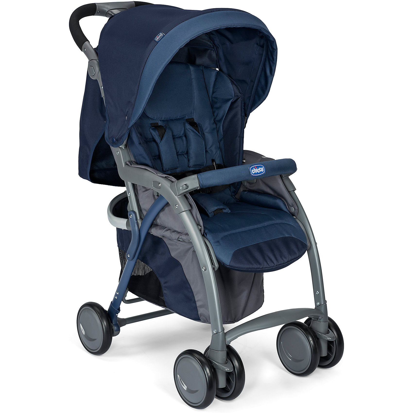 Прогулочная коляска Chicco Simplicity Plus, Toy Blue Passion Прогулочная коляска Chicco Simplicity Plus, Toy Blue PassionПрогулочные коляски<br>Характеристики прогулочной коляски Simplicity Plus<br><br>Прогулочный блок:<br><br>• регулируемая спинка коляски, 4 положения вплоть до горизонтального;<br>• регулируемая подножка, 2 положения;<br>• глубокий регулируемый капюшон, надежно защищает от солнечных лучей и осадков;<br>• на капюшоне имеется смотровое пленка-окошко под клапаном;<br>• 5-ти точечные ремни безопасности с мягкими накладками;<br>• съемный защитный бампер обтянут тканью;<br>• чехол на ножки защищает ребенка в холодное время года;<br>• дождевик защищает ребенка от осадков;<br>• материал: пластик, полиэстер.<br><br>Рама коляски:<br><br>• ручка коляски регулируется по высоте;<br>• в комплекте сумка для мамы, застежка-молния;<br>• литые колеса коляски с системой амортизации;<br>• сдвоенные передние поворотные колеса с блокировкой;<br>• задние одинарные колеса оснащены спаренной системой ножного тормоза;<br>• механизм складывания коляски: книжка;<br>• коляска складывается и раскладывается одной рукой;<br>• устойчиво стоит в сложенном виде в вертикальном положении;<br>• материал рамы: алюминий;<br>• диаметр колес: 16,5 см.<br><br>Размер коляски: 81х50х102 см<br>Размер коляски в сложенном виде: 32,5х50х85 см<br>Вес коляски: 7,1 кг<br>Размер упаковки: 87х46х29 см<br>Вес в упаковке: 10,9 кг<br><br>Прогулочная коляска SimpliCity Plus - идеальная коляска для комфортной жизни в городе! Simplicity Plus легкая, комфортная, практичная и удобна в использовании. Широкое сиденье предлагает удивительный уровень удобства для коляски подобного размера. Складывается и раскладывается одной рукой. В большой корзине уместится все необходимое для ежедневной прогулки. <br><br>Прогулочную коляску Simplicity Plus, Chicco, Toy Blue Passion можно купить в нашем интернет-магазине.<br><br>Ширина мм: 435<br>Глубина мм: 300<br>Высота мм: 640<br>Вес г: 10900<br>Возраст от месяцев: 0<br>Возраст до месяцев: 36<br>Пол: Унисекс<br>Возраст: Детский<br>SKU: 5514603