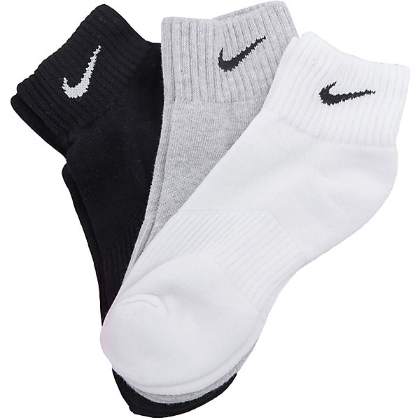 Носки NIKE Носки NIKEСпортивная форма<br>Характеристики товара:<br><br>• комплектация: 3 пары<br>• спортивный стиль<br>• состав: хлопок 67%, нейлон 30%, эластан 2%, полиэстер 1% <br>• мягкая резинка<br>• комфортная посадка <br>• укрепленная пятка и носок надежно <br>• логотип<br>• машинная стирка<br>• износостойкий материал<br>• страна бренда: США<br>• страна изготовитель: Пакистан <br><br>Продукция бренда NIKE известна высоким качеством и уникальным узнаваемым дизайном. Удобная посадка не сковывает движения, помогает создать для тела необходимую вентиляцию и вывод влаги.<br><br>Материал обеспечивает вещам долгий срок службы и отличный внешний вид даже после значительного количества стирок. Уход за изделием прост - достаточно машинной стирки на низкой температуре.<br><br>Качественный материал создает комфортную посадку, вещь при этом смотрится очень стильно. Благодаря универсальному цвету она отлично смотрится с разной одеждой и обувью.<br><br>Носки NIKE (Найк) можно купить в нашем интернет-магазине.<br><br>Ширина мм: 87<br>Глубина мм: 10<br>Высота мм: 105<br>Вес г: 115<br>Цвет: разноцветный<br>Возраст от месяцев: 132<br>Возраст до месяцев: 1188<br>Пол: Унисекс<br>Возраст: Детский<br>Размер: 37-41,33-37<br>SKU: 6676704