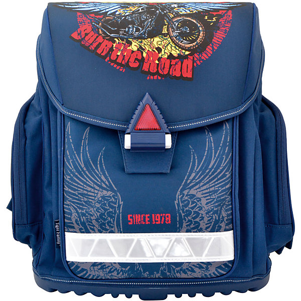 Ранец школьный ACTION by TIGER Free Riders Ранец школьный ACTION by TIGER Free RidersРанцы<br>Вес:950грамм<br>Размер: 35 x 32 x 16 см<br>Состав: ранец<br>Наличие светоотражающих элементов: да<br>Материал: полиэстер<br>Объем: 18л<br>Спина: жесткая<br>Наличие дополнительных карманов внутри: да<br>Дно выбрать: пластиковое<br>Количество отделений внутри: 1<br>Боковые карманы: есть молния<br>Замок: защелка<br>Вмещает А4: да<br>Подойдет для возраста какого 7-10 лет для роста 122-146<br>Ранец изготовлен из водоотталкивающей ткани.<br>Ранец с эргономичной вентилируемой спинкой.Эргономическая вентилируемая спинка разработана для максимального комформа ребёнка.Анатомическая спинка, повторяющая контур спины, идеально подходит для ребёнка, равномерно распределяя вес ранца на спины и плечи.<br>Основное отделение закрывается на замок со светоотраж. элементами.<br><br>Ширина мм: 320<br>Глубина мм: 160<br>Высота мм: 350<br>Вес г: 950<br>Возраст от месяцев: 72<br>Возраст до месяцев: 120<br>Пол: Мужской<br>Возраст: Детский<br>SKU: 6737145