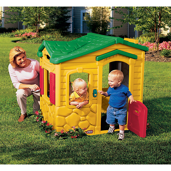 Игровой домик Волшебный звонок, Little Tikes Игровой домик Волшебный звонок, Little TikesДомики и мебель<br>Характеристики товара:<br><br>• возраст: от 1,5 лет;<br>• материал: пластик;<br>• в комплекте: домик, звонок;<br>• тип батареек: 3 батарейки ААА;<br>• наличие батареек: в комплект не входят;<br>• размер домика: 128х121х94 см;<br>• размер упаковки: 118х114х39 см;<br>• вес упаковки: 31 кг;<br>• страна производитель: Польша.<br><br>Игровой домик «Волшебный звонок» Little Tikes разнообразит детские игры на свежем воздухе. Домик станет уютным местом, где дети смогут устраивать игры и посиделки.<br><br>Одно окошко оснащено открывающимися ставнями. Дверца домика открывается. На дверце висит звоночек, который издает 6 разных звуков. У дверного проема расположено отверстие для почты.<br><br>Изготовлен дом из качественного прочного пластика, который выдерживает морозы и не выгорает на солнце.<br><br>Игровой домик «Волшебный звонок» Little Tikes можно приобрести в нашем интернет-магазине.<br><br>Ширина мм: 1140<br>Глубина мм: 400<br>Высота мм: 1190<br>Вес г: 30372<br>Возраст от месяцев: 180<br>Возраст до месяцев: 60<br>Пол: Унисекс<br>Возраст: Детский<br>SKU: 6853718