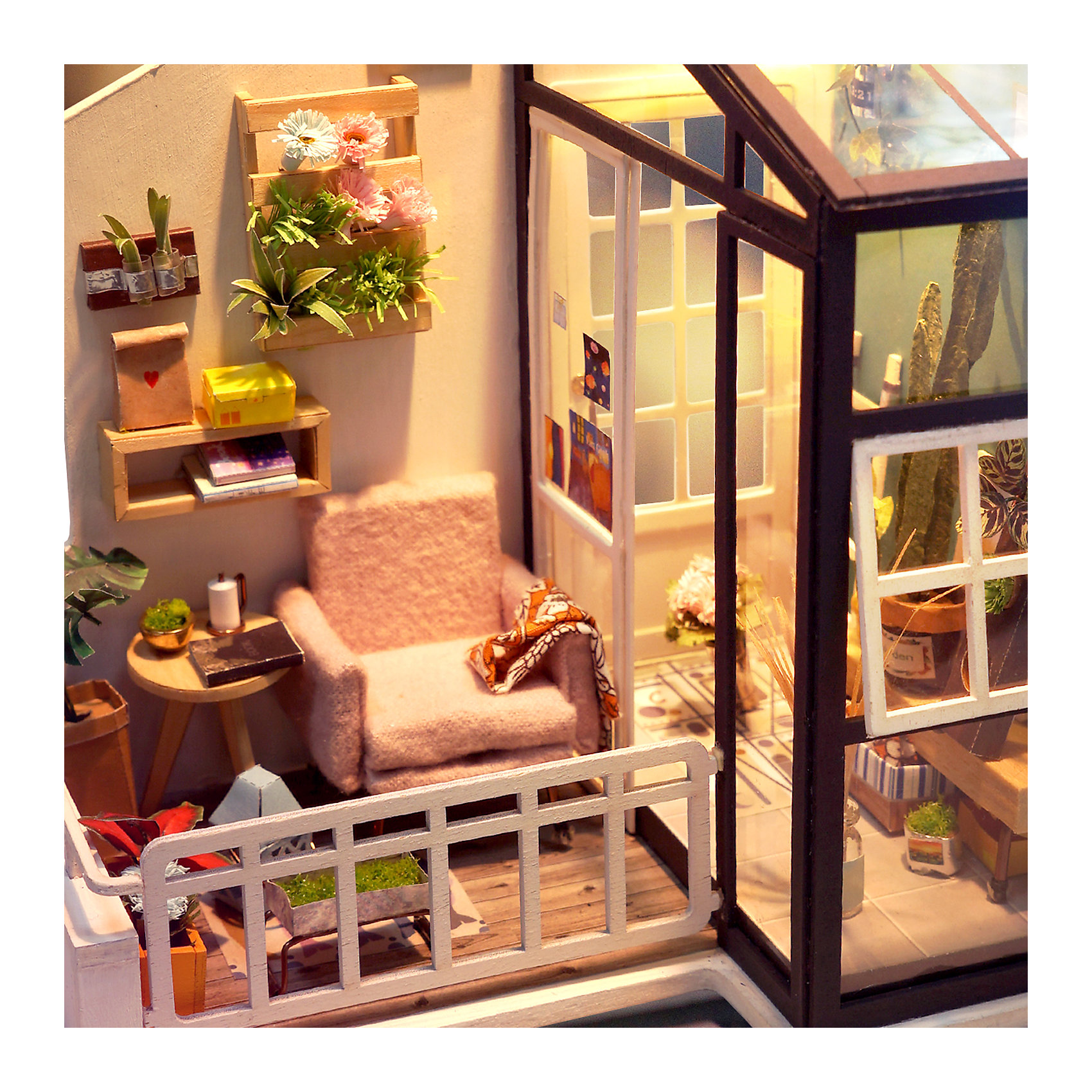 фото Сборная модель-румбокс Diy House "Балкон мечты"
