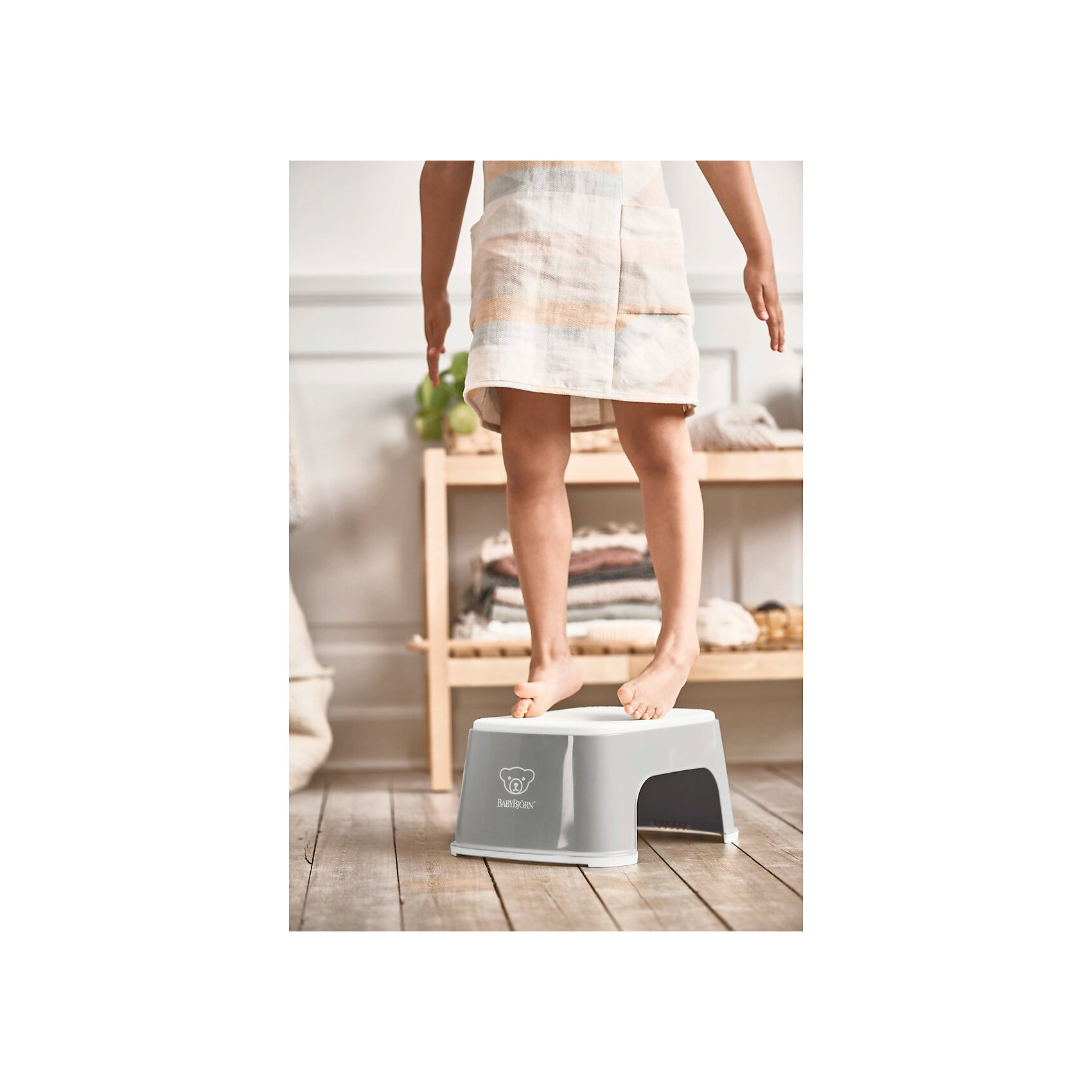 фото Стульчик-подставка babybjorn step stool серый