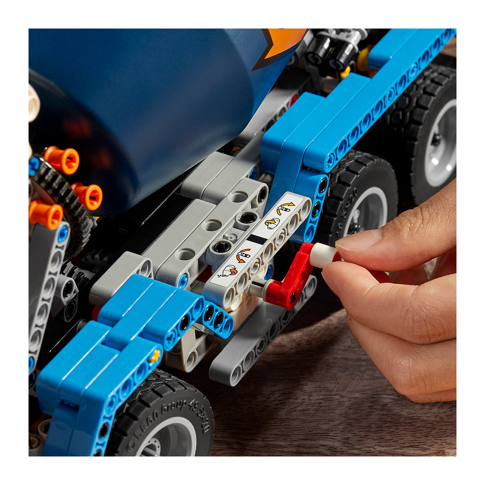 фото Конструктор lego technic 42112: бетономешалка