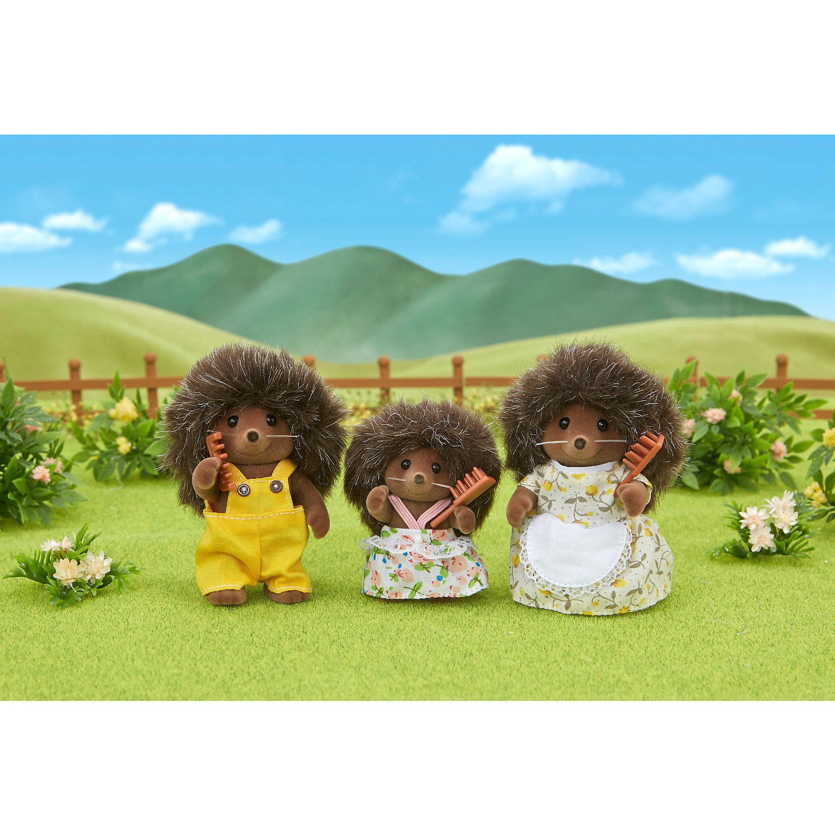 фото Игровой набор sylvanian families семья ежиков, 3 фигурки эпоха чудес