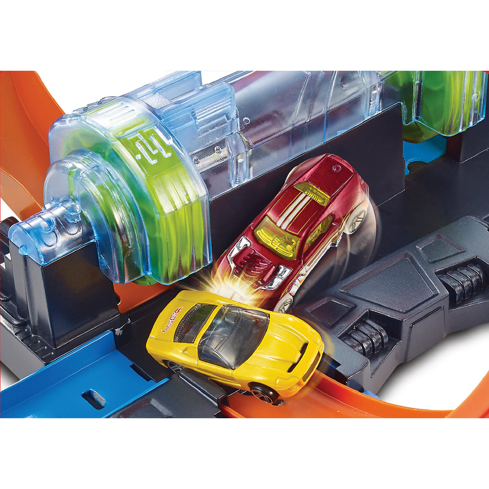 фото Автотрек Hot Wheels Винтовое столкновение Mattel