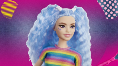 mit K im Blauen Glitzeroberteil und Rock Barbie Mattel Fashionistas Puppe 